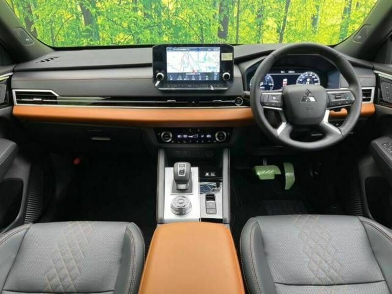 OUTLANDER PHEV