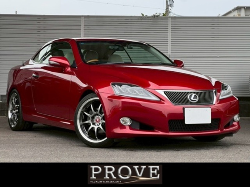 LEXUS IS