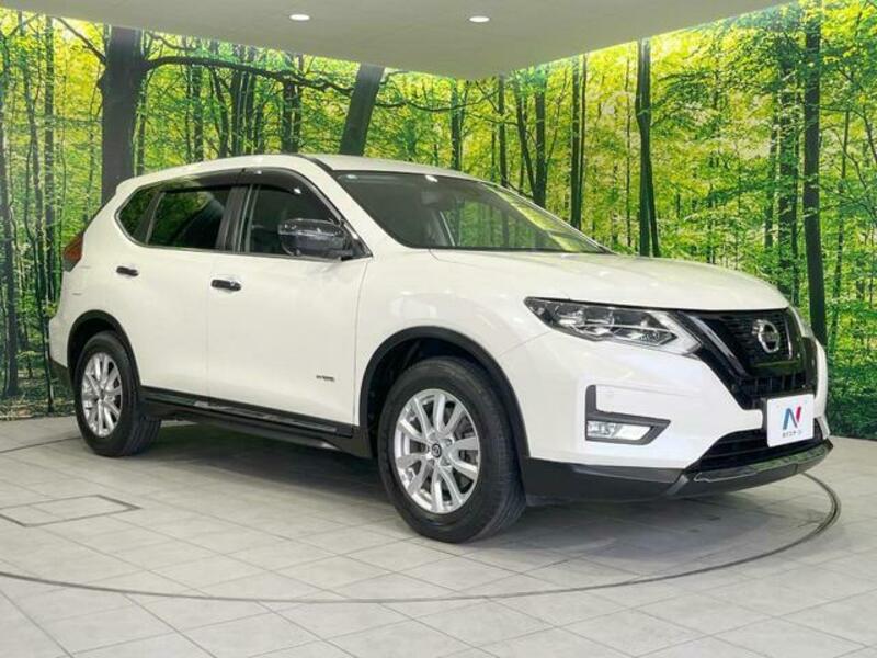X-TRAIL