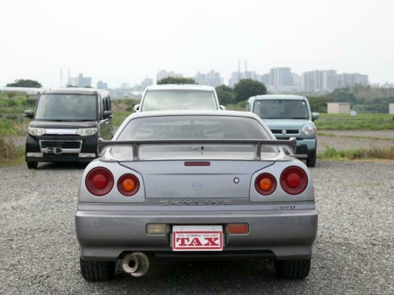 SKYLINE
