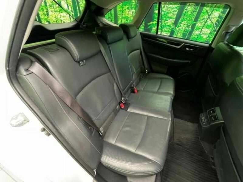 LEGACY OUTBACK