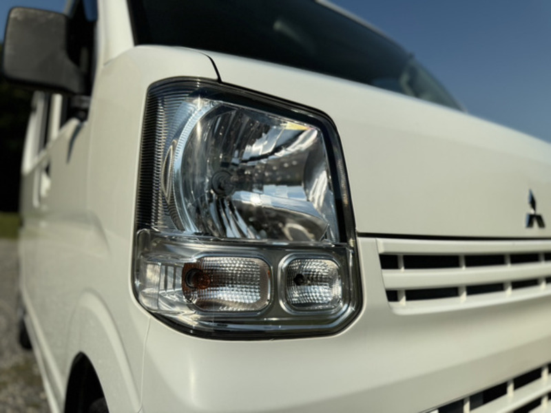 MINICAB VAN