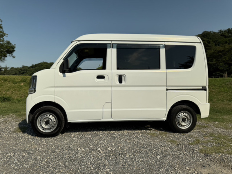 MINICAB VAN