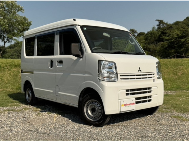 MINICAB VAN