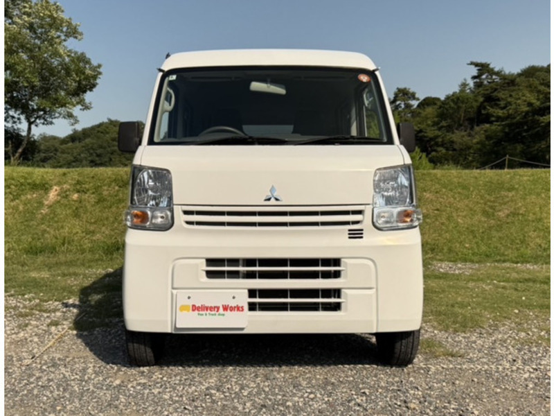 MINICAB VAN