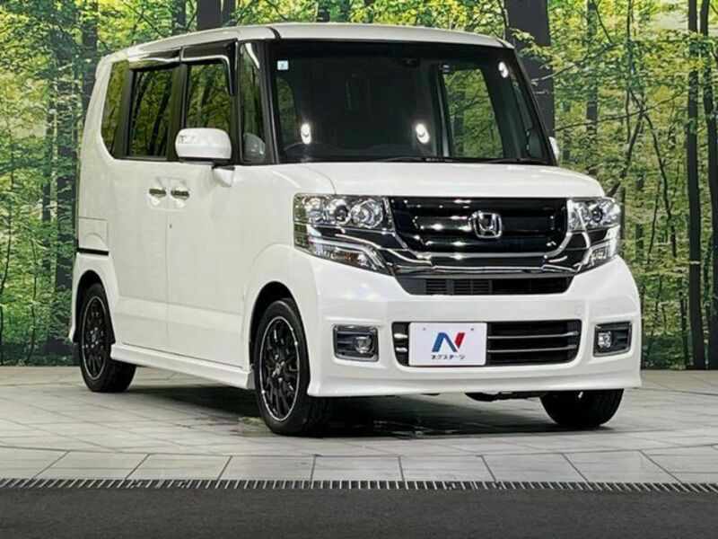 N BOX CUSTOM