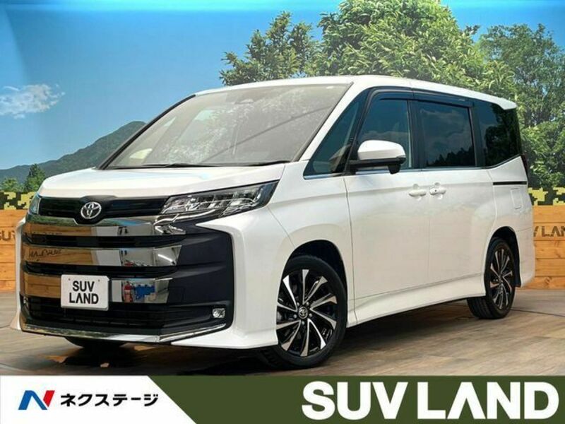 TOYOTA NOAH