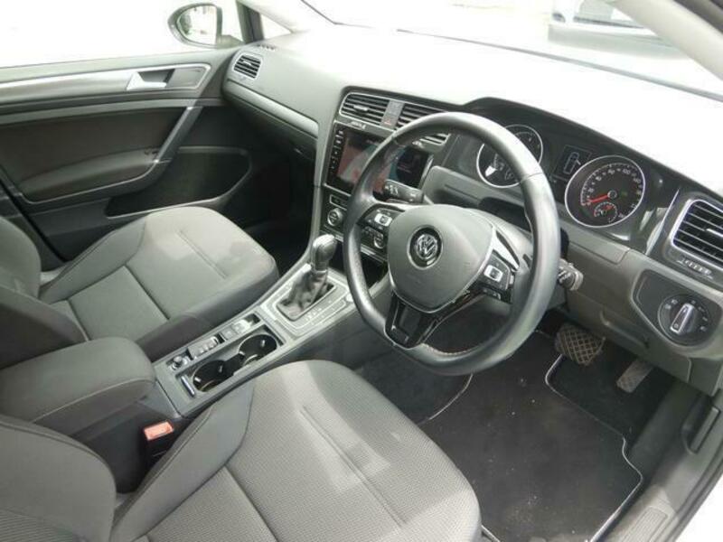 GOLF VARIANT