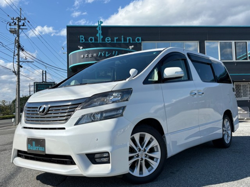 TOYOTA VELLFIRE