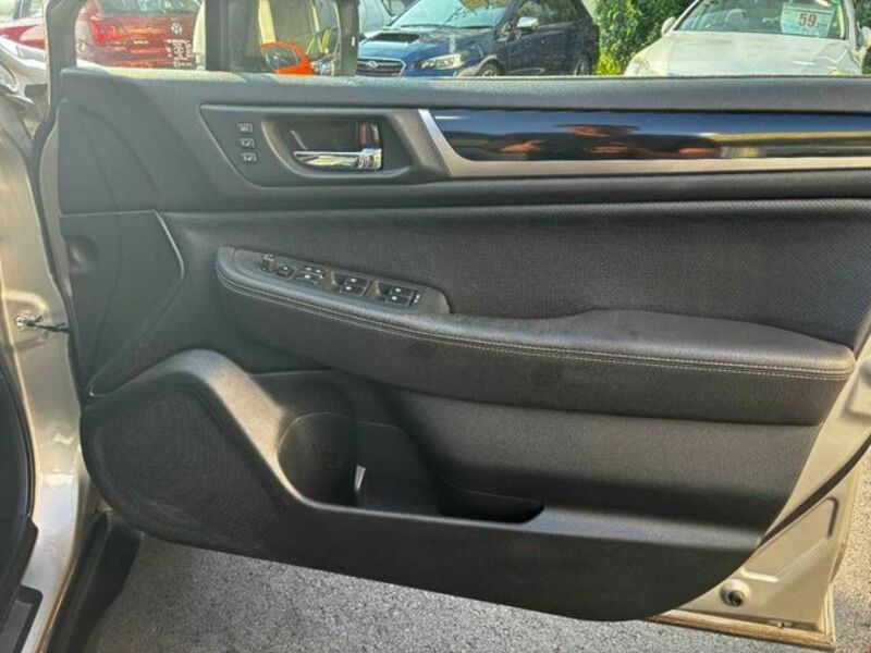 LEGACY OUTBACK