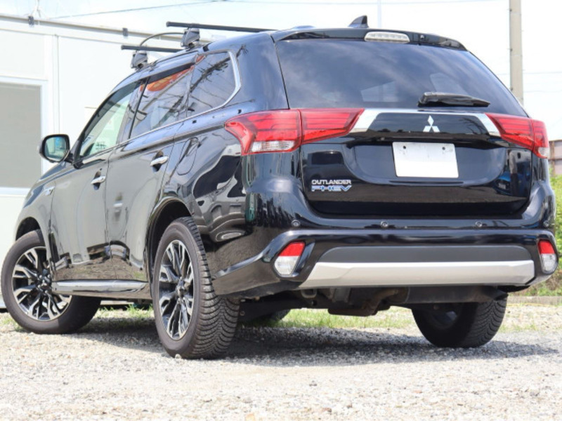 OUTLANDER PHEV
