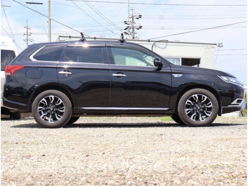 OUTLANDER PHEV