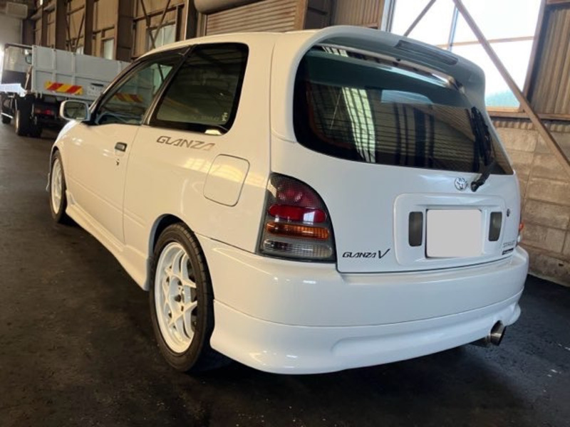 STARLET