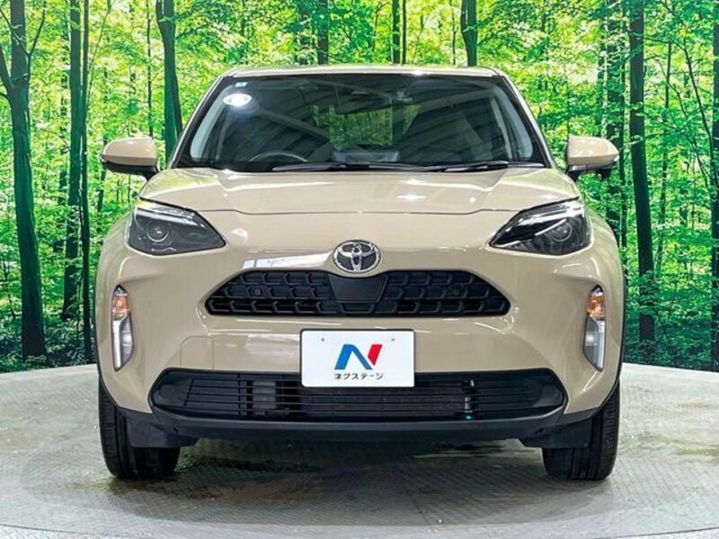 YARIS CROSS
