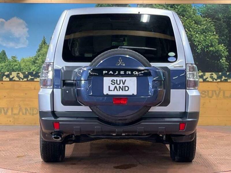 PAJERO