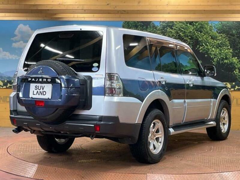 PAJERO