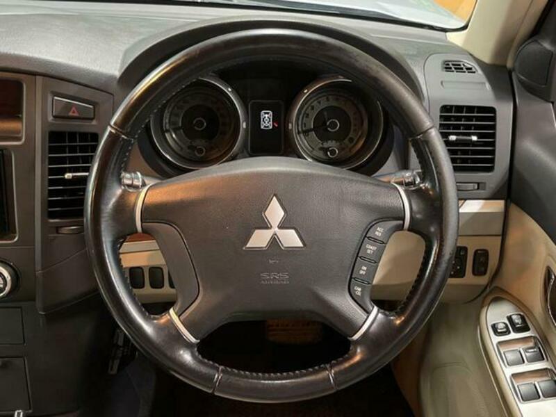 PAJERO