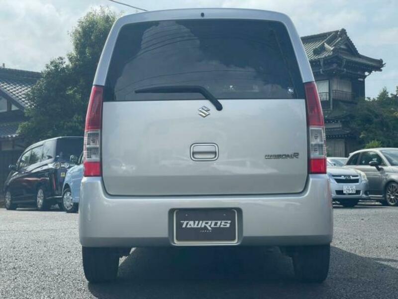 WAGON R