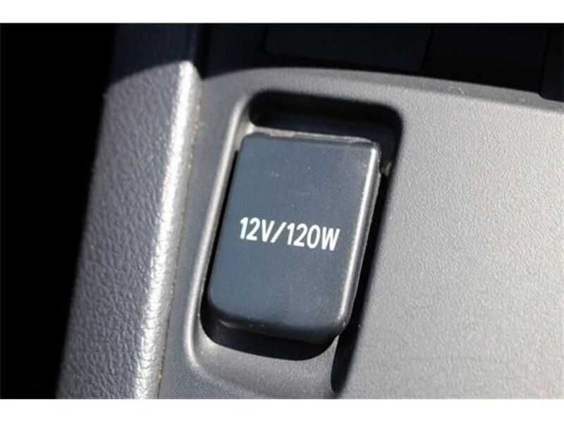 AURIS HYBRID