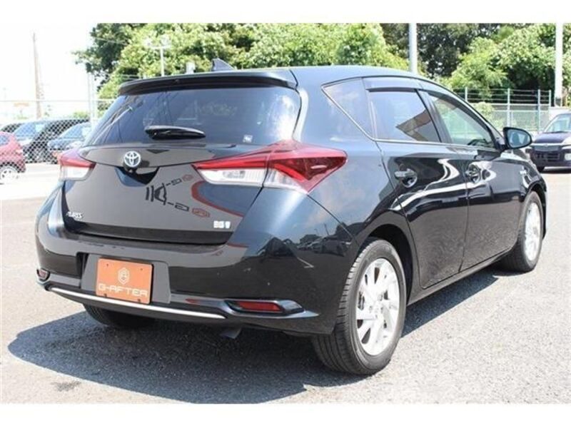AURIS HYBRID