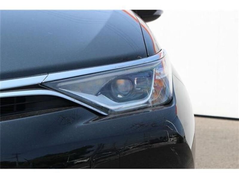 AURIS HYBRID