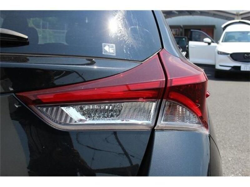 AURIS HYBRID
