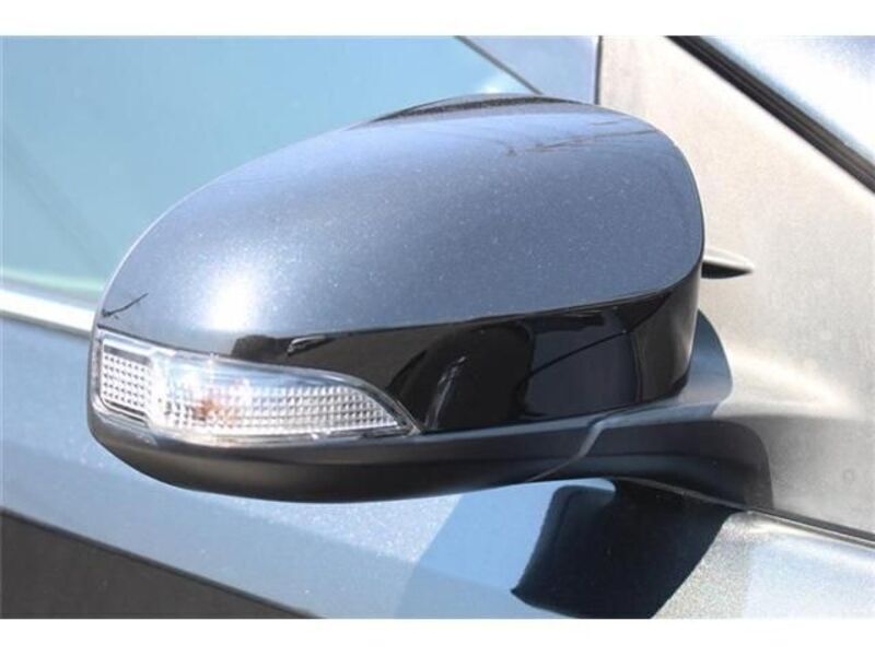AURIS HYBRID