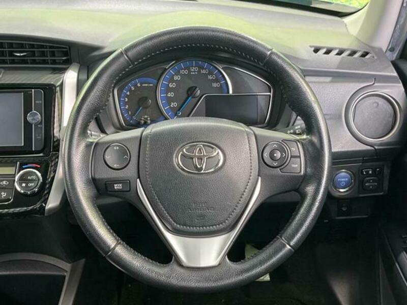 COROLLA FIELDER