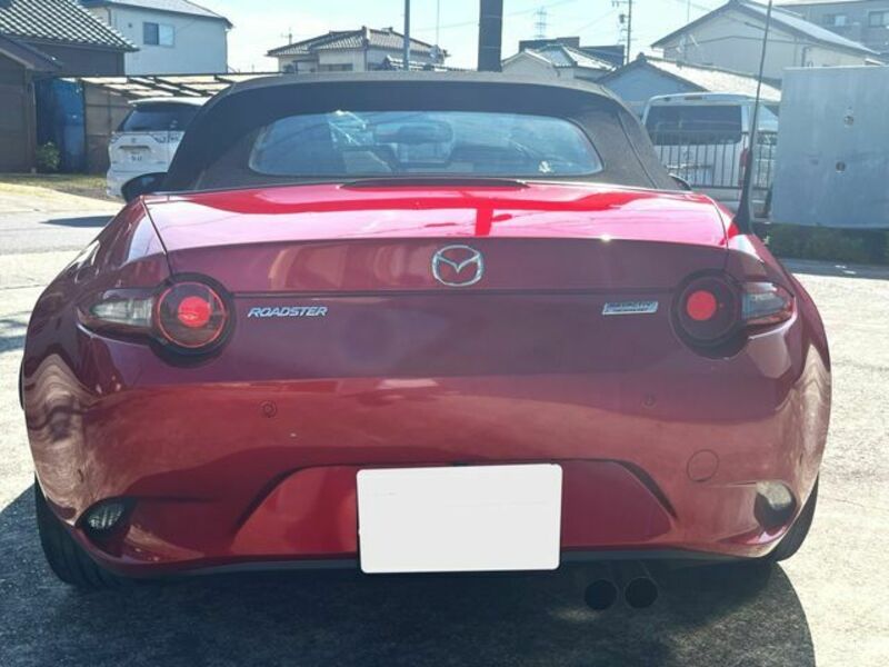 ROADSTER