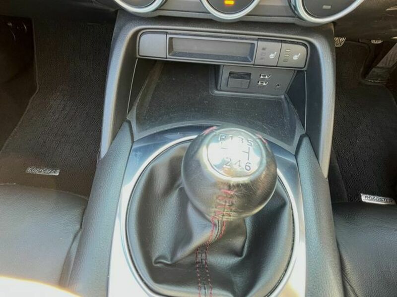 ROADSTER