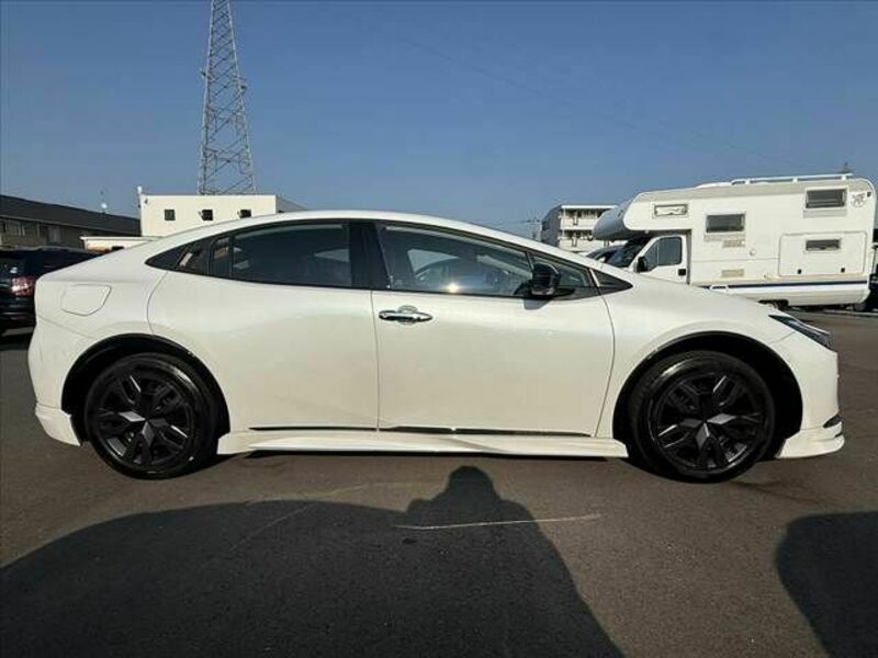 PRIUS PHV