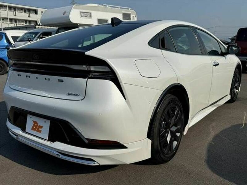 PRIUS PHV