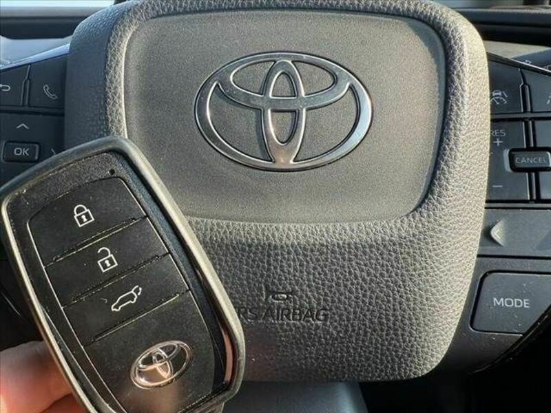 PRIUS PHV