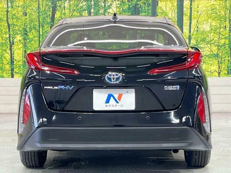 PRIUS PHV