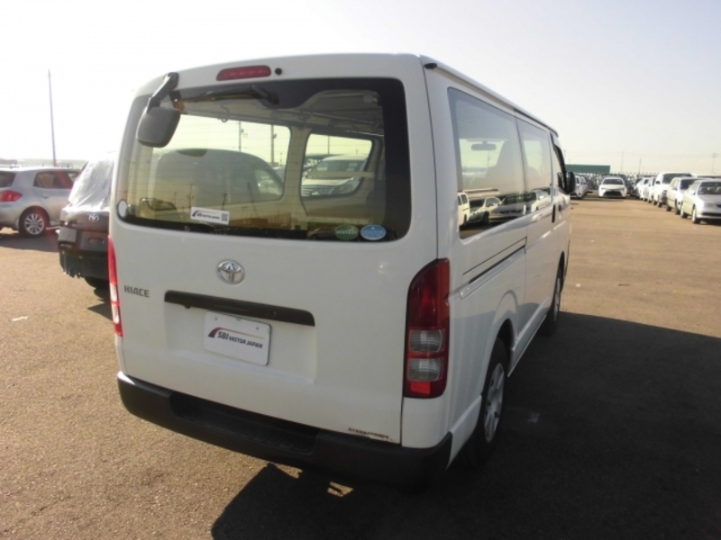 HIACE VAN