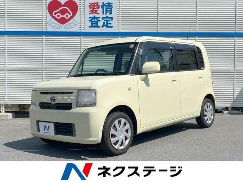 TOYOTA PIXIS SPACE