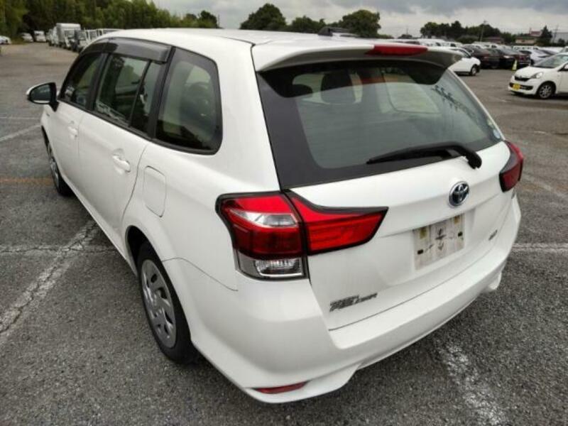 COROLLA FIELDER