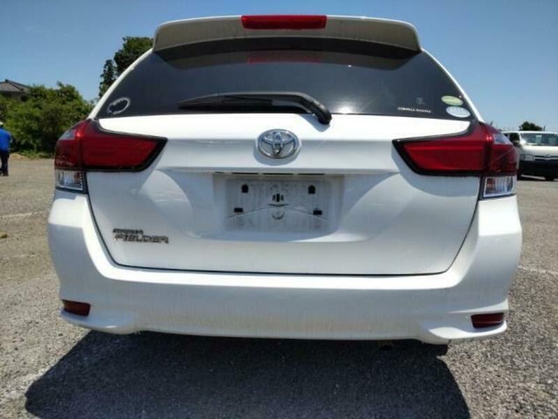 COROLLA FIELDER