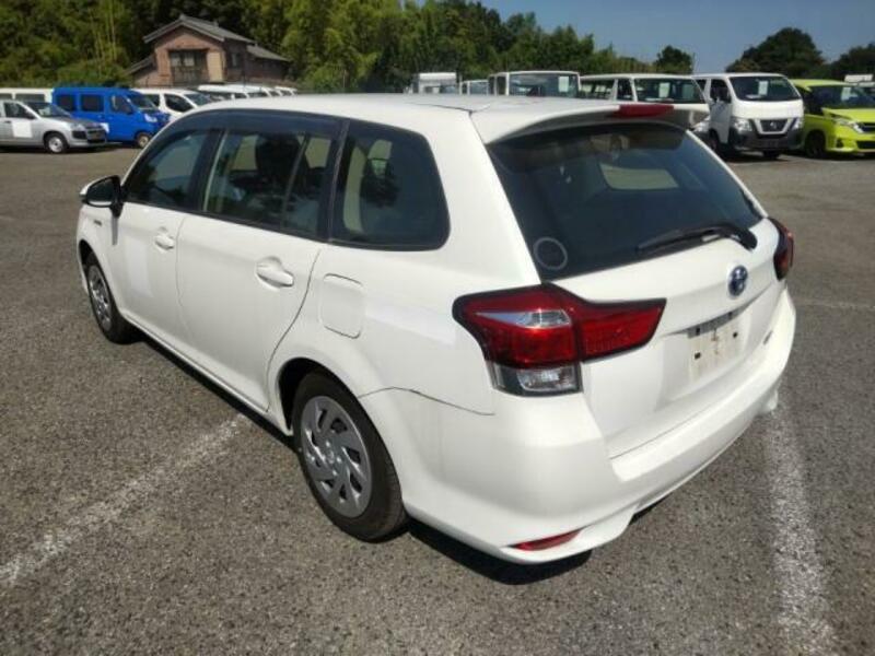 COROLLA FIELDER