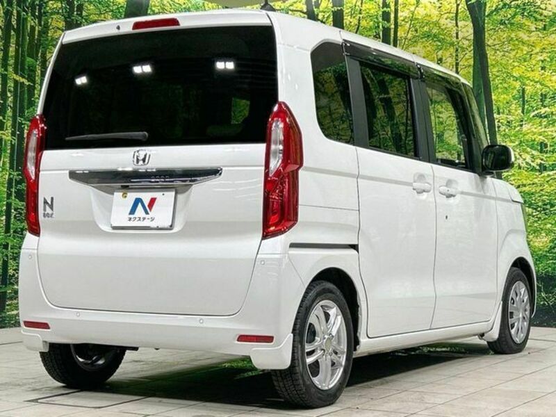 N BOX