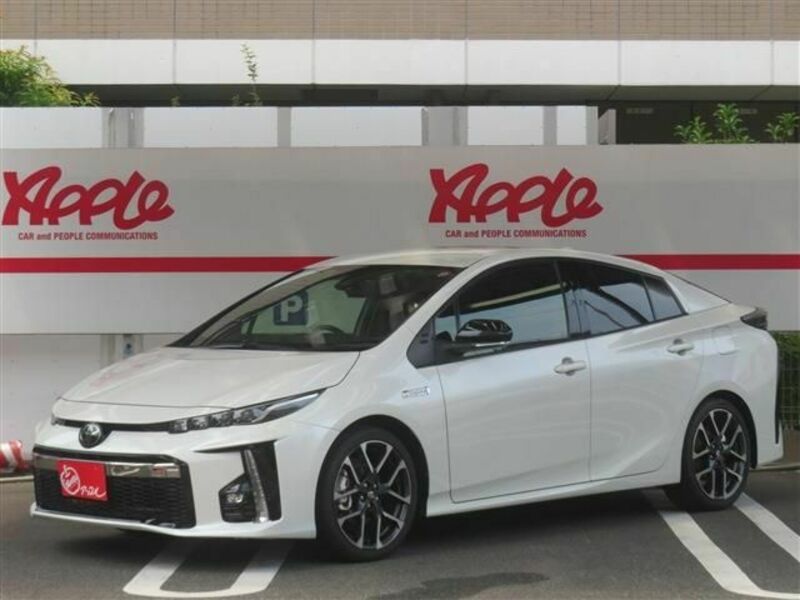 TOYOTA PRIUS PHV