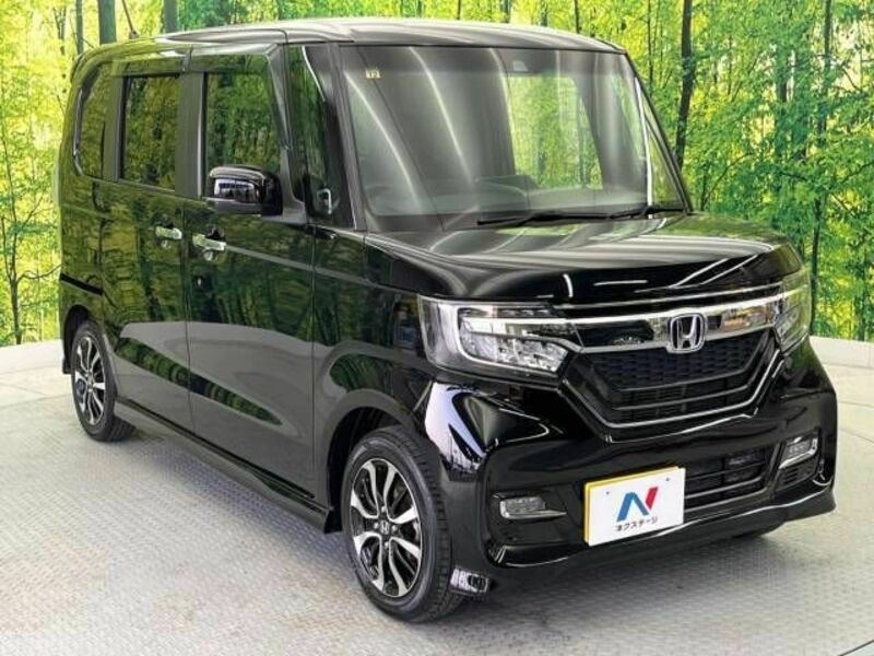 N BOX CUSTOM
