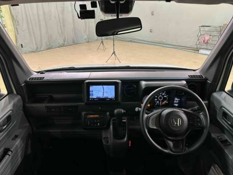 N-VAN