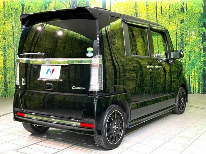 N BOX CUSTOM