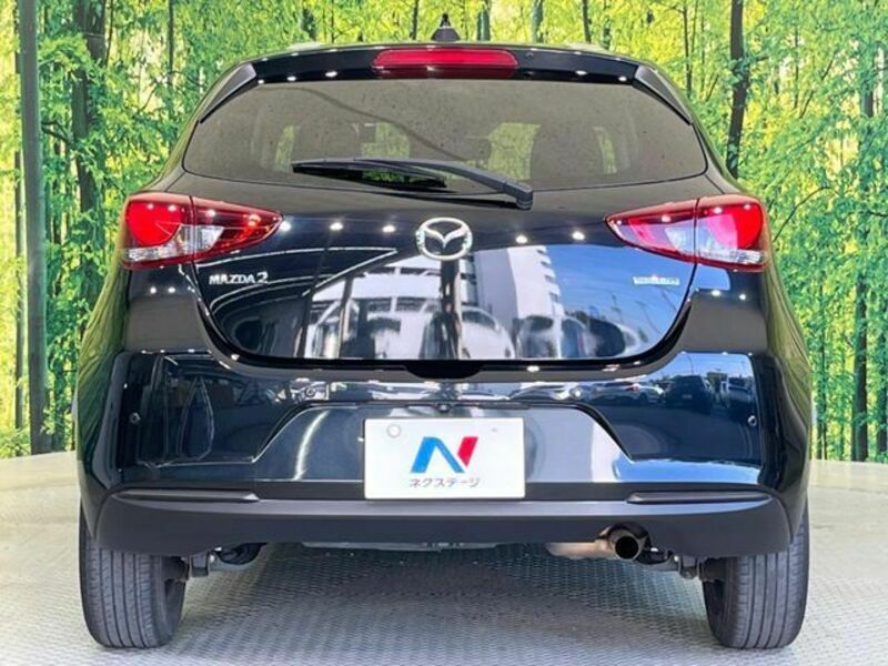MAZDA2