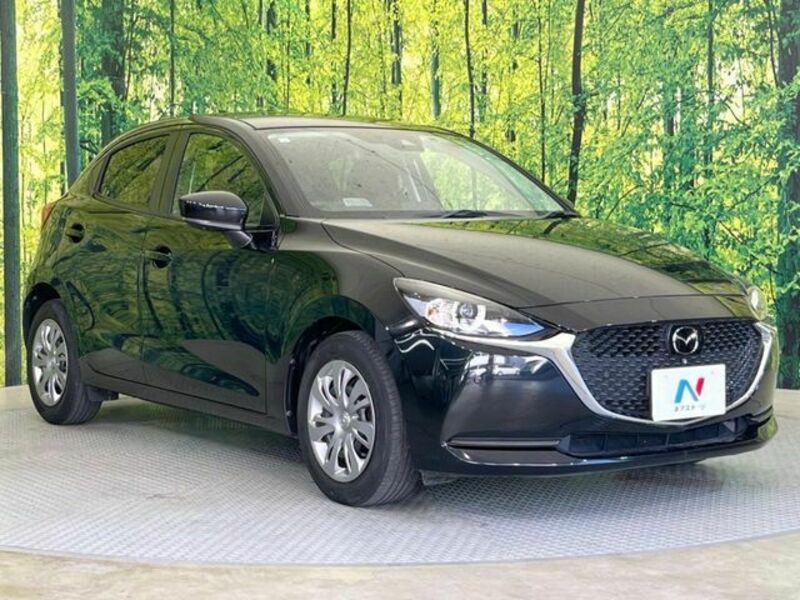 MAZDA2