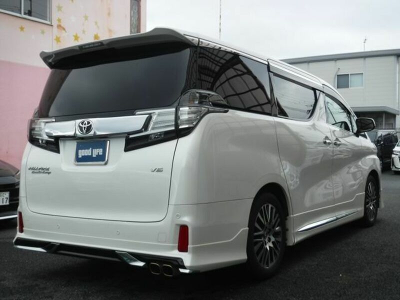 VELLFIRE