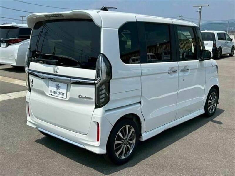 N BOX CUSTOM