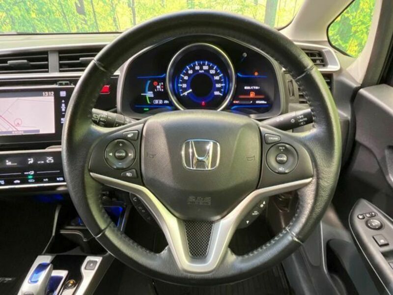 FIT HYBRID