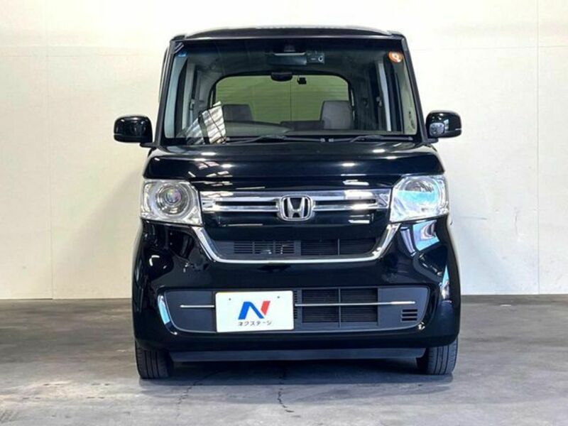 N BOX
